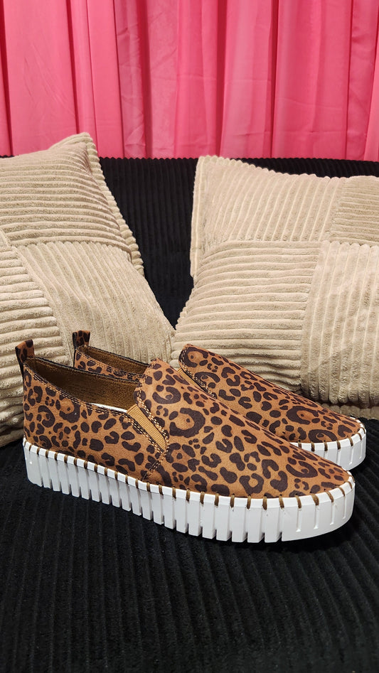 Very G - Sandra Leopard Slip on Sneaker